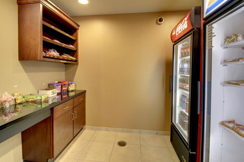 Cobblestone Inn & Suites - Hartington Ngoại thất bức ảnh