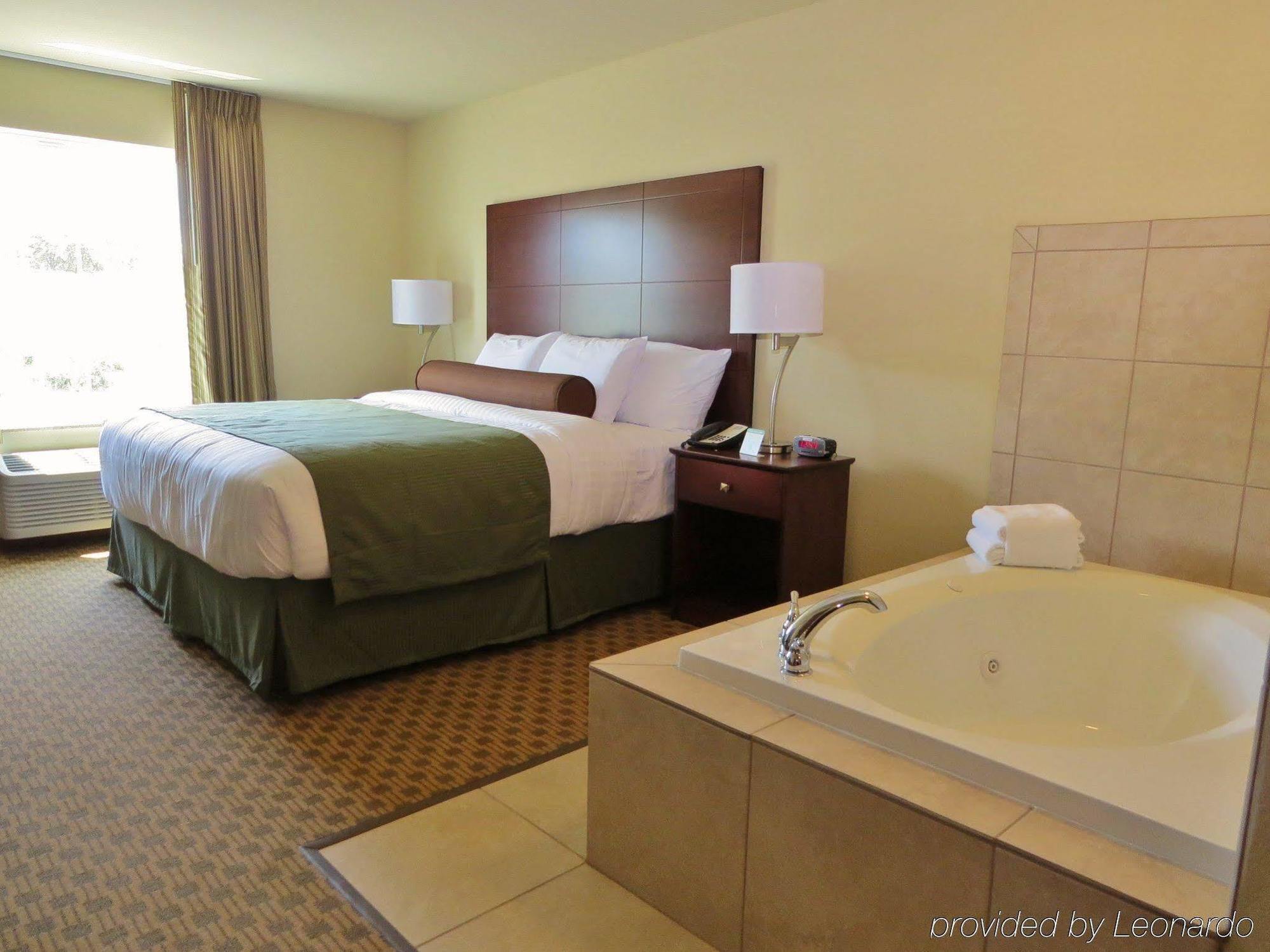 Cobblestone Inn & Suites - Hartington Ngoại thất bức ảnh
