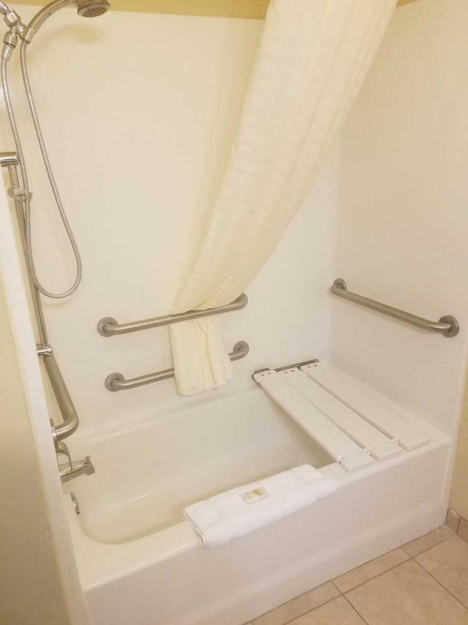 Cobblestone Inn & Suites - Hartington Ngoại thất bức ảnh